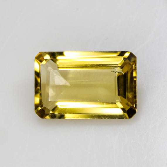 Natural Yellow Citrine Gemstone: Faceted Emerald Cut, 4.90 CTS