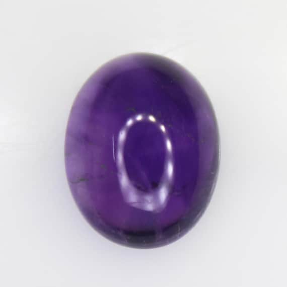 Natural Purple Amethyst Cabochon Piece In Oval Shape 4.65 Carats 13x10x5 mm Size