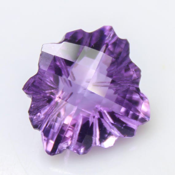 Natural Faceted Purple Amethyst Carving: Loose Gemstone 8.80 Carat ( 16x15x9 mm)