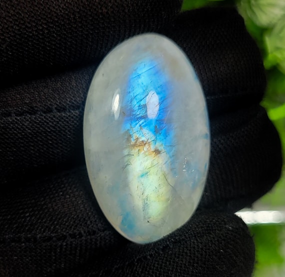 Amazing Quality Natural Rare Rainbow Moonstone Oval,High Quality Of Moonstone For Jewelery Making 45.95 Cts Piece,Huge 32x20x9 mm Moonstone
