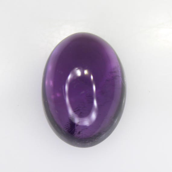 Natural Purple Amethyst Cabochon Piece In Oval Shape 5.85 Carats 13x10x6 mm Size