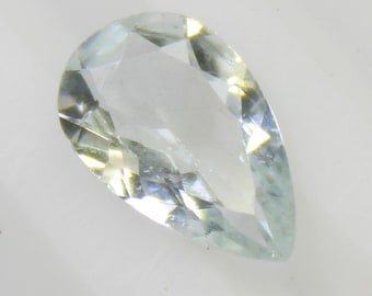Faceted Pear Aquamarine Gemstone: 1.60 Carat, 11x7x3 mm