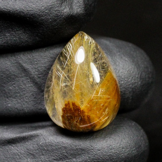 Golden Rutile Quartz Cabochon: Pear Shape Gemstone, 17.70 Carats