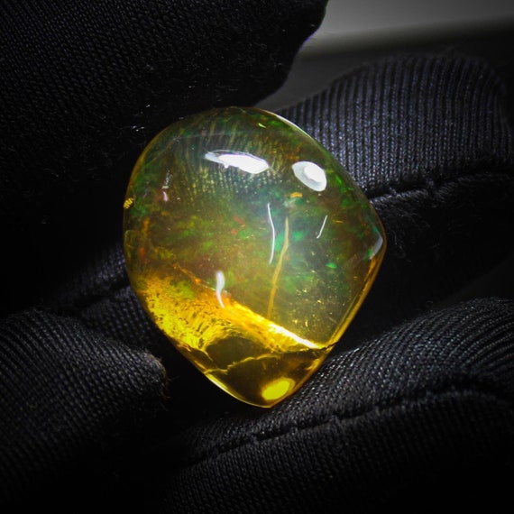 AAA Quality Natural Ethiopian Opal Polished Rough, Raw Ethiopian Opal Loose Gemstone, Specimen Opal Loose, 17.90 carat, Size - 19x17x9 MM