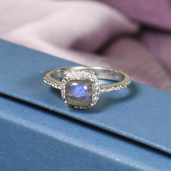 Natural Labradorite 925 Sterling Silver Ring - Cushion Cut