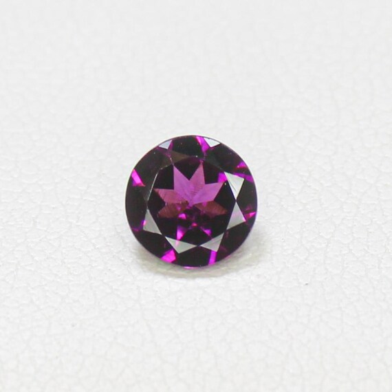 Faceted Pink Rhodolite Garnet: Round Loose Gemstone (6x6x3 MM, 0.95 Cts