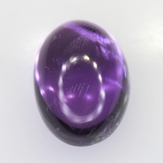 Natural Purple Amethyst Cabochon Piece In Oval Shape 7.90 Carats 13x10x8 mm Size