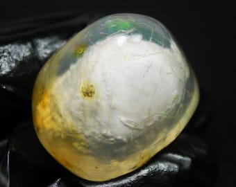 Natural Ethiopian Opal Egg Polished Tumble Multi Fire Opal Raw, Specimen Opal Tumble 30x24x23 MM 88.65 Carats
