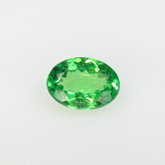 Natural Faceted Tsavorite Oval: Dark Green Gemstone, 0.90 Carat (7x5x3 mm)