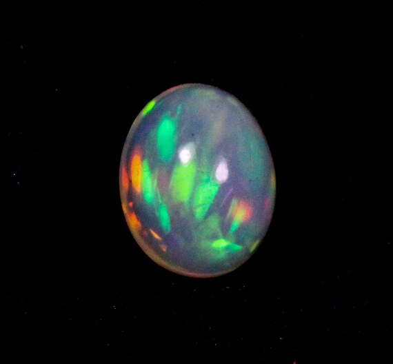 Natural Ethopian Opal Cabochoan,Amazing Multi Fire Opal 1.70 Ct Piece,Beautiful Oval White Base Opal,Amazing Quality 7X9X5 MM