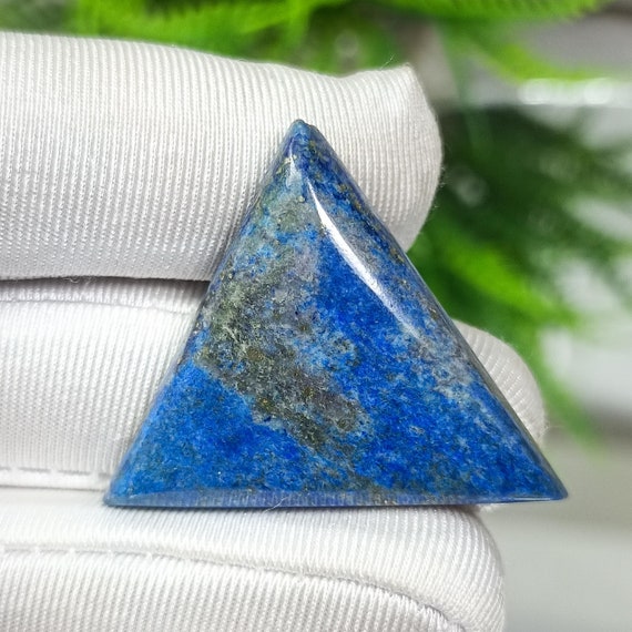 Trillion Lapis Lazuli Cabochon: Natural Blue Gemstone (31x33x6 MM)