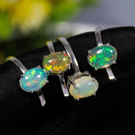 Natural Ethiopian Opal Ring: .925 Sterling Silver Oval Gemstone