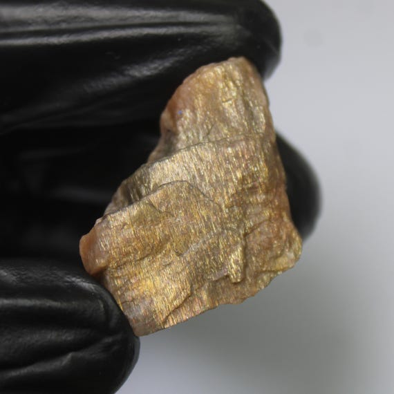 Raw Orange Sunstone Piece: 66.90 Carats, Natural Gemstone for Jewelry Making