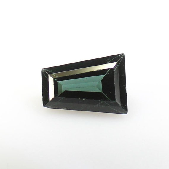 Natural Blue Tourmaline Gemstone: Fancy Cut, 2.60 CTS (10x7x5 MM)