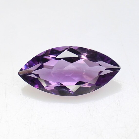 Natural Faceted Purple Amethyst Gemstone, Marquise Shape (18x9x6 mm 4.55 Ct)