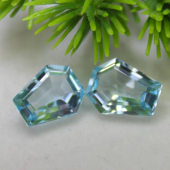 Natural Blue Topaz Gemstone: 8.15 Carat Coffin Cut, Collector's Stone