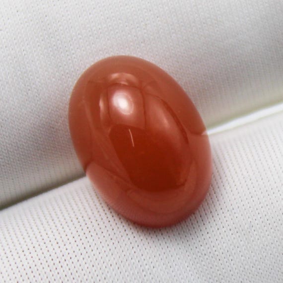 Natural Orange Carnelian Cabochon In Oval Shape Gemstone 6.70 Carat 13x9x7 mm Size