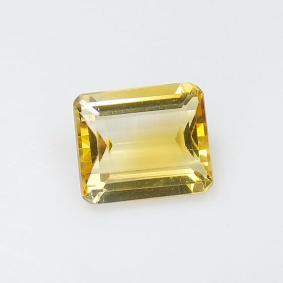 Faceted Yellow Citrine Gemstone: Natural Rectangle, 5.00 Carats