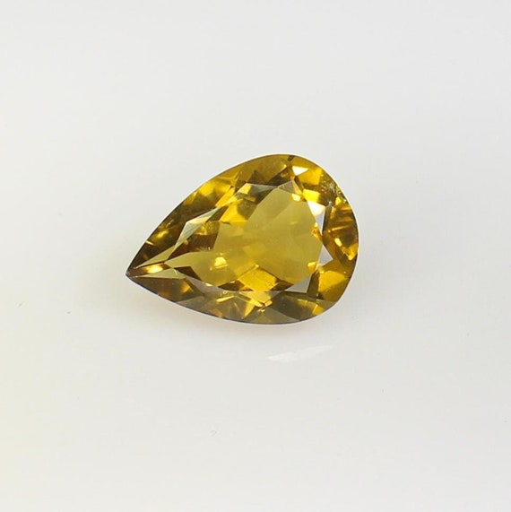 Natural Faceted Honey Quartz In Pear Shape Yellow Honey Quartz 14X10x6 MM 4.75 Carats Quartz Gemstone For Making Jewelry Ring ,Pendent