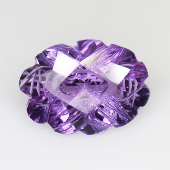 Natural Faceted Purple Amethyst Carving: Loose Gemstone 8.45 Carat ( 17x13x8 mm)