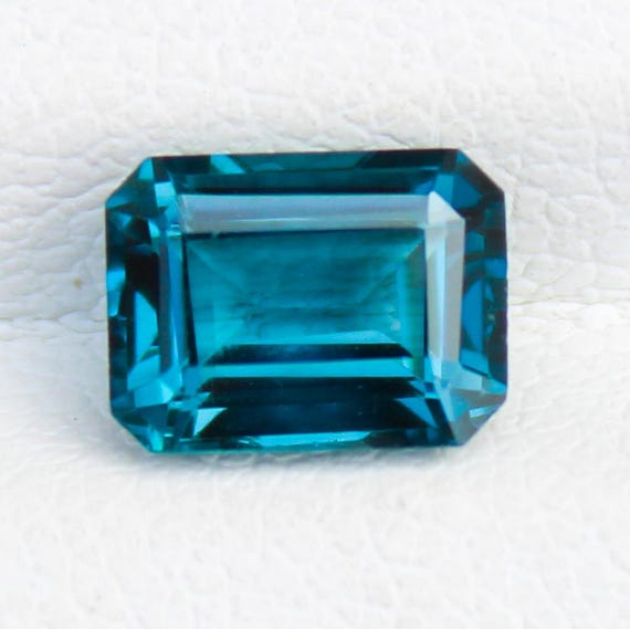 Natural London Blue Topaz Faceted: 1.50 Carat Octagon Shape Cut Gemstone, (7x5x4 mm)