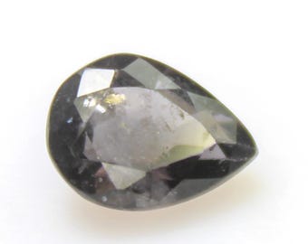 Gray Pear Shape Spinal Gemstone: Faceted Jewelry Making (8.5x6x4 MM, 1.80 CTS )