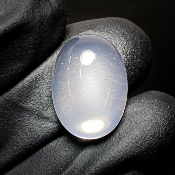 Pink Rose Quartz Cabochon: Oval Gemstone for Jewelry Making (17x13x7 mm, 14.40 Carats