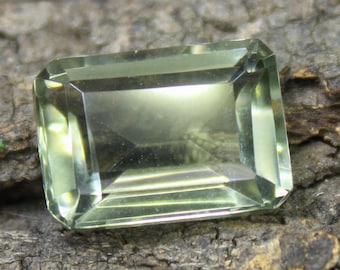 Faceted Green Amethyst Gemstone: 6.75 Carat Cushion Cut