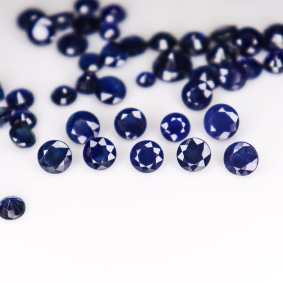 Faceted Round Blue Sapphire: Natural Gemstone for Jewelry Making (2-5 mm Lot