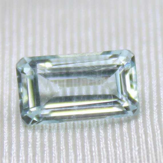 Natural Aquamarine Faceted Octagon Shape For Pendents, Rings, Jewelry Making 1.70 Carats 9.5X5X4 mm