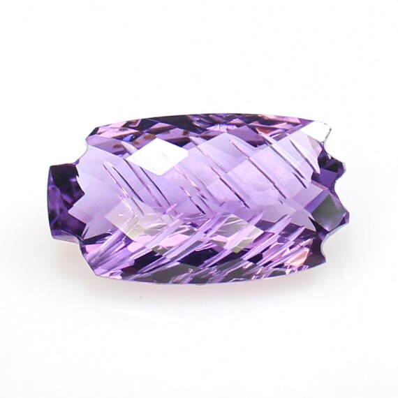 Natural Purple Amethyst Carving: Cushion Cut Loose Gemstone (7.85 CT, 18x10x6 mm)