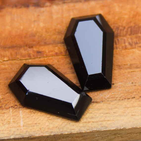 Black Spinal Coffin Shape Pair Spinal Gemstone: Faceted Jewelry Making (15x10x3 MM, 12.40 CTS )