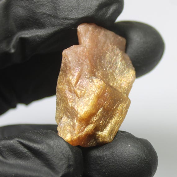 Raw Orange Sunstone Piece: Natural Gemstone for Jewelry Making (54.00 Carats, 33x16x14 mm)