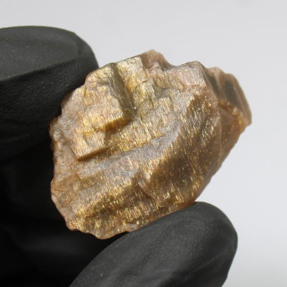 Raw Orange Sunstone Piece: Natural Gemstone for Jewelry Making (63.70 Carats, 35x25x12 mm)