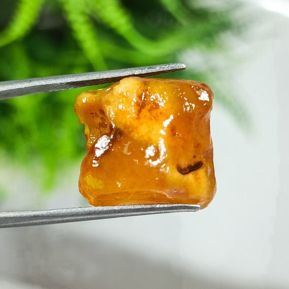 Natural Amber Raw, Beautiful Rare Amber Rough, Amber Loose Raw, Orange 15x15x10 mm Raw,8.00 Carats Raw For Jewellery Making
