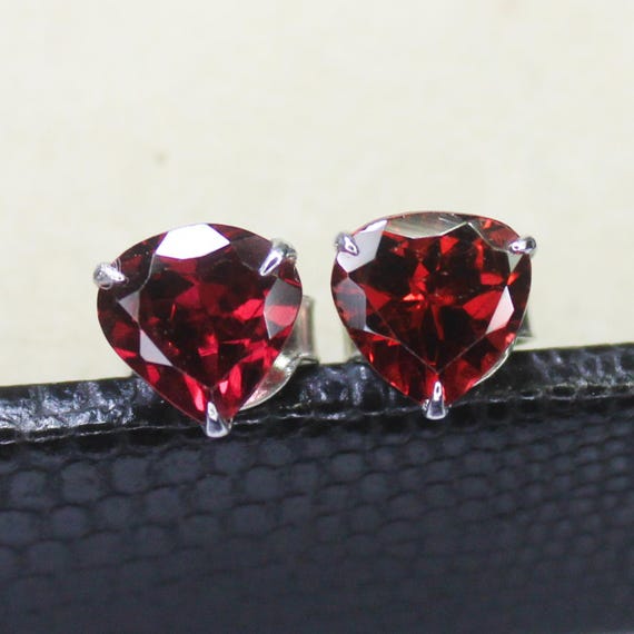 Natural Red Garnet Vintage Studs With 925 Sterling 1.40 Grams January Birthstone