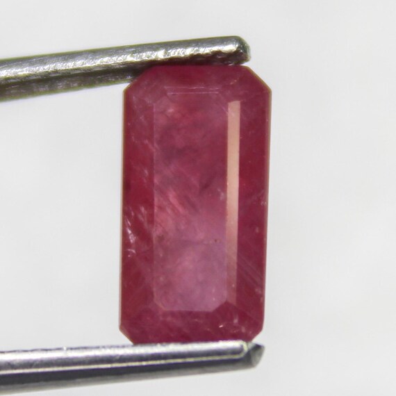 Natural Pink Ruby Faceted Gemstone: (10x5x3 mm 2.20 Carat) Jewelry Making Stone