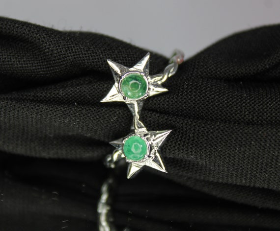 Natural Green Emerald Star Ring: .925 Sterling Silver, US Size 7