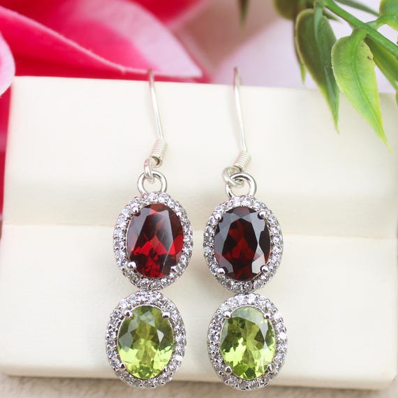 Natural Garnet And Peridot Vintage Earring With 925 Sterling 5.60 Grams January Birthstone