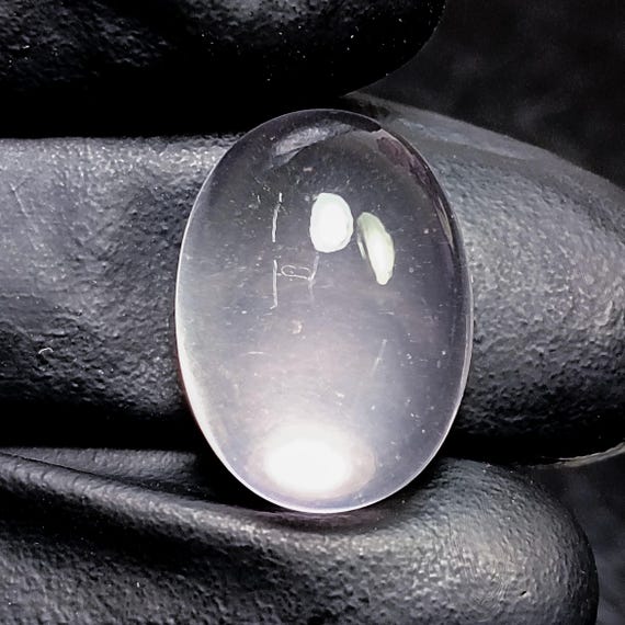 Oval Pink Rose Quartz Cabochon: 16.20 Carats for Jewelry Making
