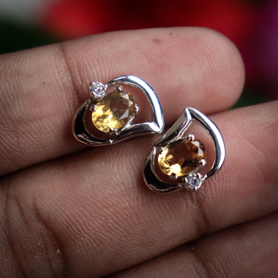Hand Made Sterling Silver Studs Of Natural Citrine Studs , .925 Sterling Silver Beautiful Studs For Wedding Gift ,2.50 Gram Studs