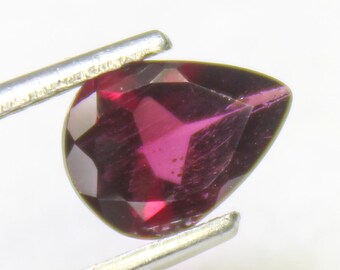 Faceted Pink Rhodolite Garnet Pear Shape: 1.25 Carats, 8x6x3 mm