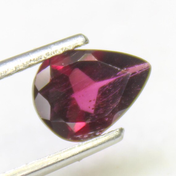 Faceted Pink Rhodolite Garnet Pear Shape: 1.25 Carats, 8x6x3 mm