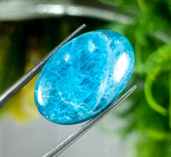 Natural Blue Apatite Cabochon: 23.35 ct Oval Gemstone, 24x16x5 mm