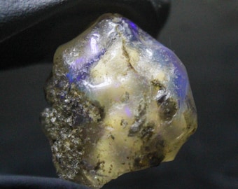 Ethiopian Opal Raw Specimen: Multi Fire Crystal, 40.80 Carats