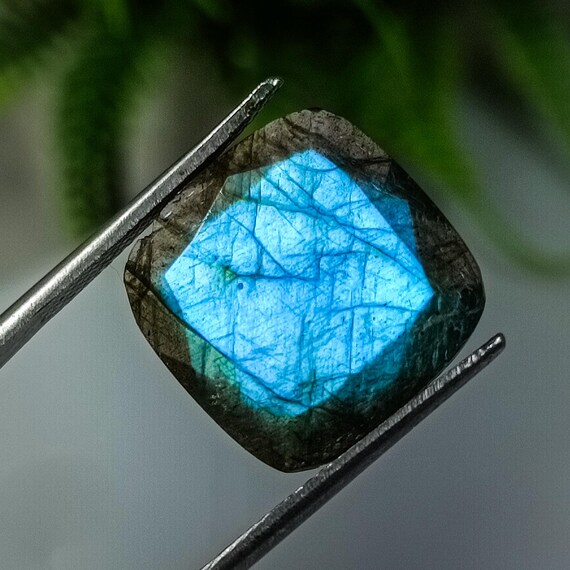 Blue Flashy Labradorite Gemstone: Cushion Cut, Natural Stone (16X16X6 MM, 11.00 Cts)