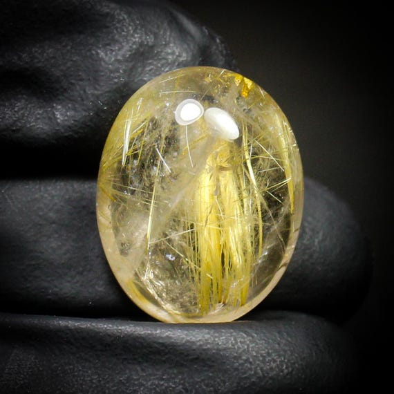 Golden Rutile Quartz Cabochon: Oval Gemstone for Jewelry Making (29.00 Carats, 23X18X11 mm)