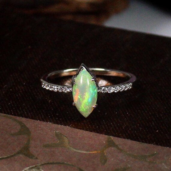 Ethiopian Opal Cabochon Ring: Vintage 925 Sterling Silver, Marquise Cut