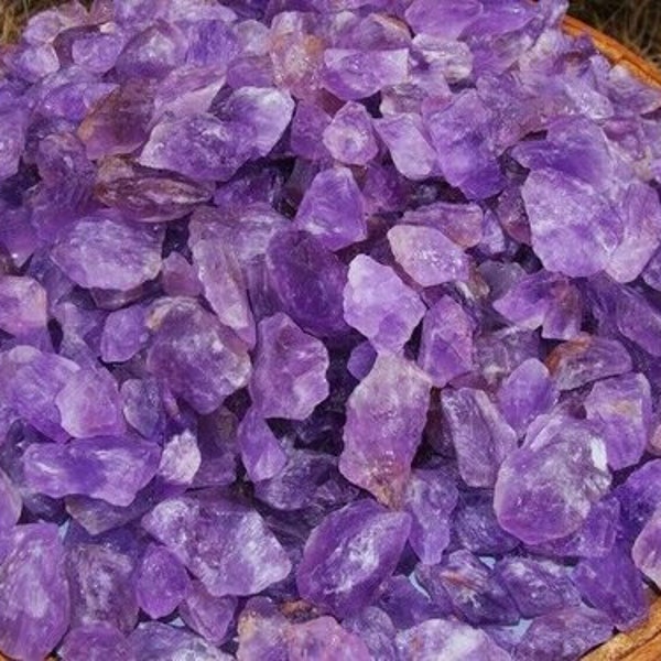 Winter Sale!! 1000 Carat Lots of Unsearched Natural Amethyst Rough + a Free Faceted Gemstone