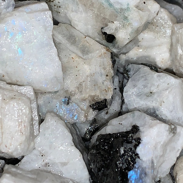 Summer Sale!! 3000 Carat Lots of Natural Rainbow Moonstone Rough + a Nice FREE faceted Gems